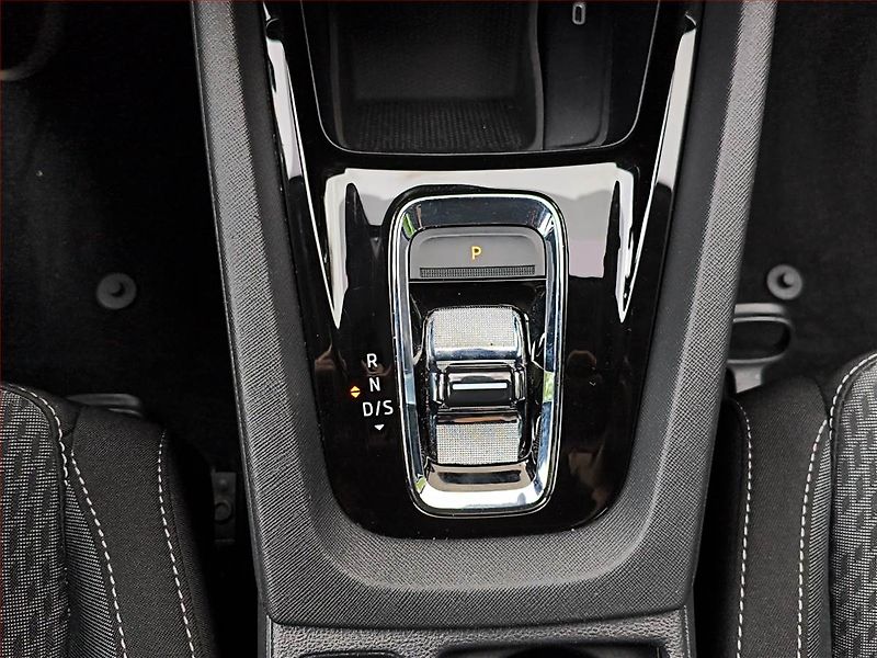 Škoda Octavia (2023) 2.0 TDI, Automat, ČR,1.maj - fotka 13 z 17