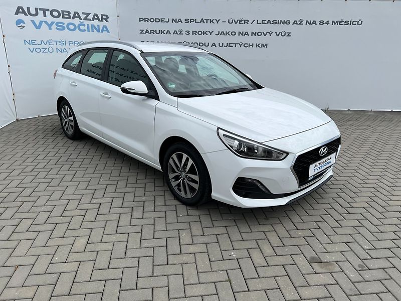 Hyundai i30 (2020) Com.1.0T-GDi Comfort ČR+1.maj. - fotka 3 z 36