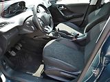 Peugeot 2008 (2019) 1.2i, 1.maj,ČR, autoAC, temp. - náhled 9