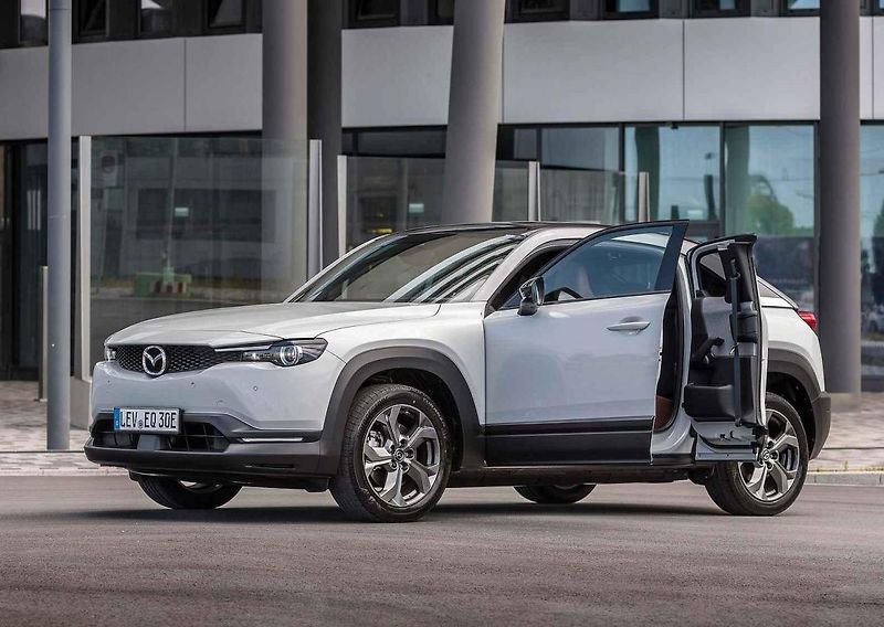 Mazda 6 ještě nekončí