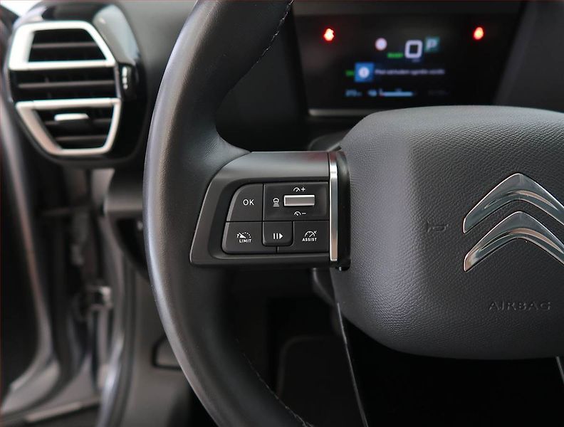 Citroën ë-C4 (2022) Feel 50 kWh, SoH 94% - fotka 20 z 25