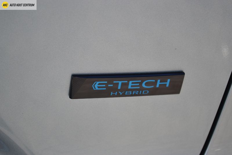 Renault Espace esprit Alpine full hybrid E-Te - fotka 20 z 73
