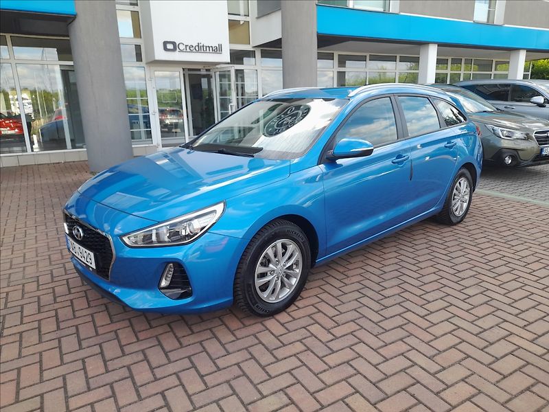 Hyundai i30 1,0 T-GDi - fotka 2 z 19