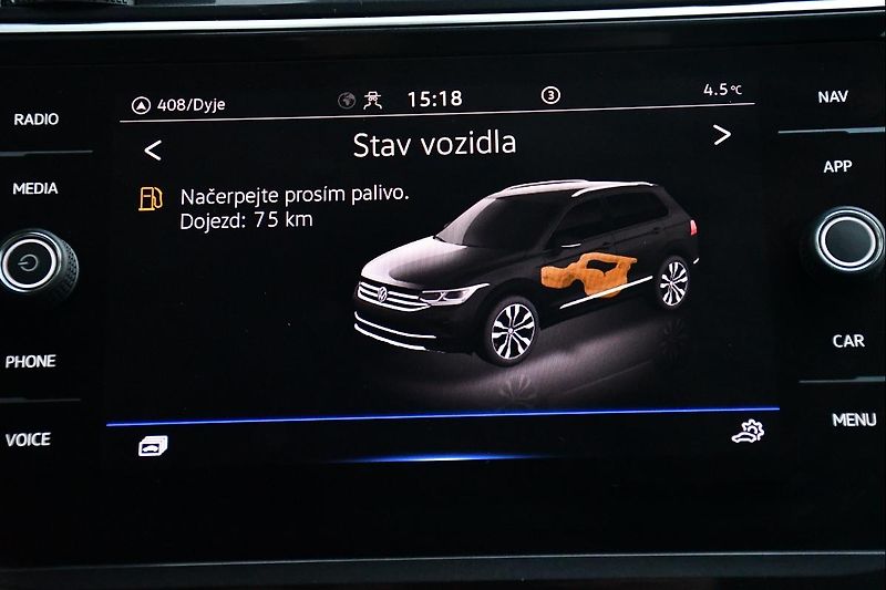Volkswagen Tiguan 2.0TDi DSG NAVI TAŽNÉ ČR 1.M - fotka 34 z 41