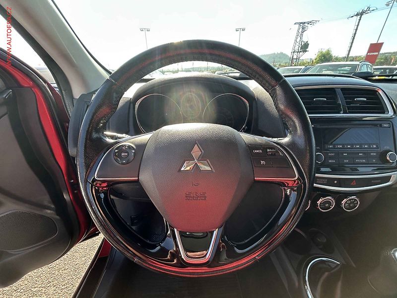 Mitsubishi ASX (2017) 1.6 MIVEC, AC, výhřev sed. - fotka 12 z 17