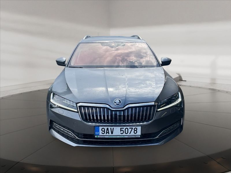 Škoda Superb 2,0 TDI 147 4x4 L&K Aut - fotka 2 z 11