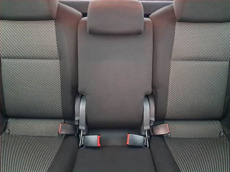 Škoda Roomster (2014) Scout 1.2 TSI, Automat - fotka 10 z 16