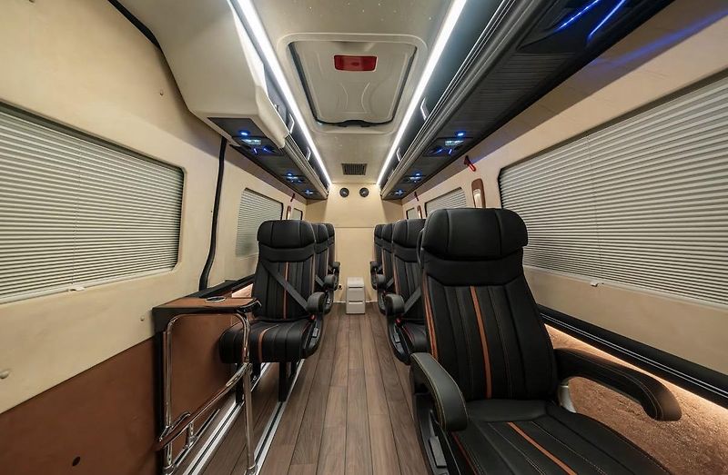 Mercedes-Benz Sprinter (2025) 319CDI B-VIP 9míst - fotka 9 z 22