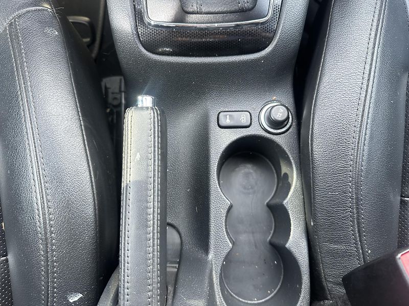 Škoda Octavia (2013) 2.0TDI RS ser.knížka - fotka 22 z 33