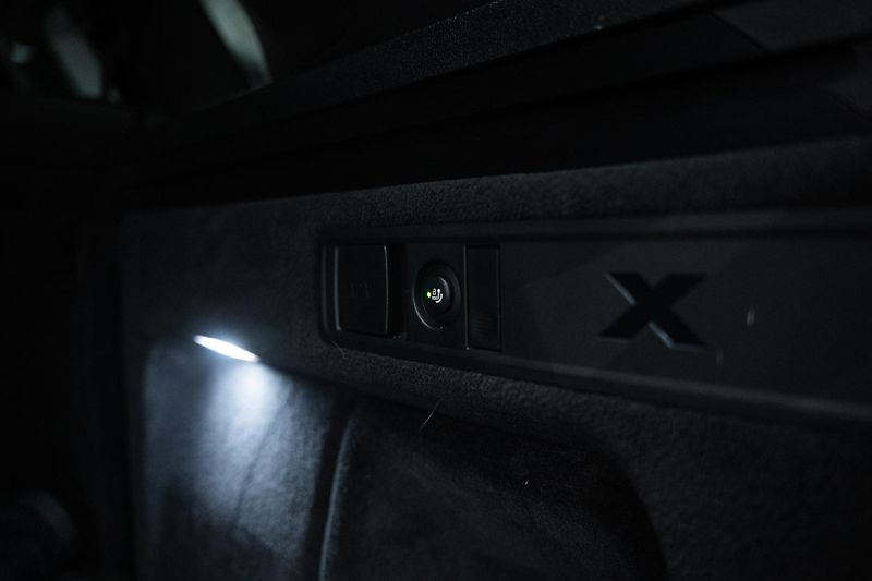 BMW X5 (2025) M40xD 250KW NEZÁVISLÉ TAŽNÉ  - fotka 18 z 59