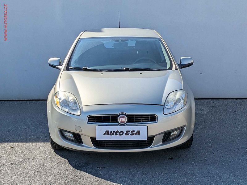 Fiat Bravo (2009) 1.4i, ČR, AC - fotka 2 z 14