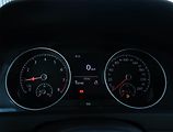 Volkswagen Golf (2019) 1.5 TSI, Tempomat - náhled 11