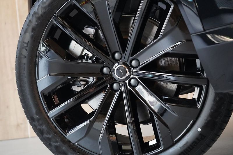 Volvo XC90 T8 PLUS Black Edition, Vzduch - fotka 13 z 50