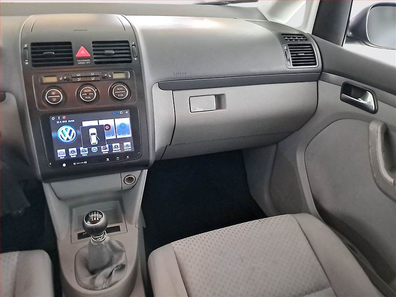 Volkswagen Touran (2006) 1.9 TDI, Eko.zaplacen - fotka 8 z 15