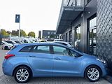 Hyundai i30 TRIKOLOR 1.6 CVVT 88 kW   - náhled 9