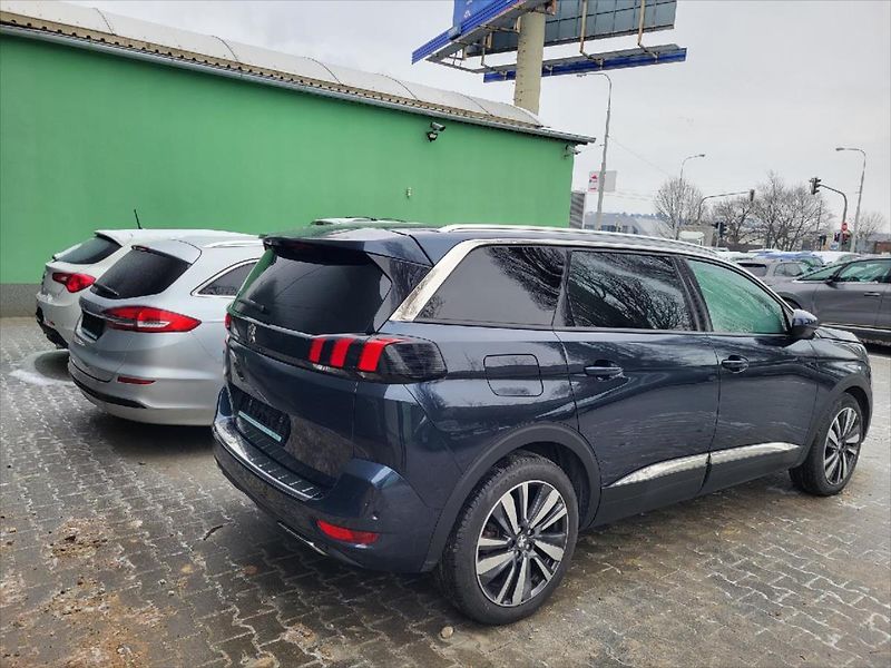 Peugeot 5008 1,5 - fotka 11 z 13