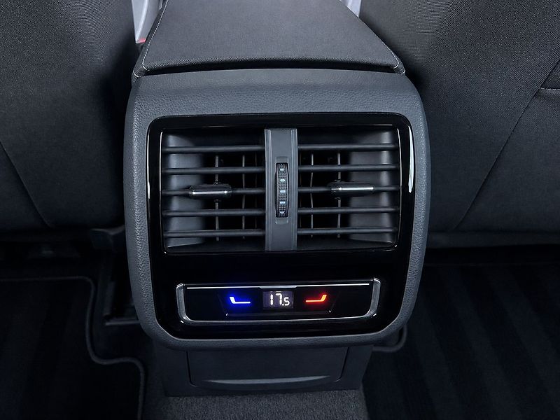 Volkswagen Passat - fotka 20 z 50