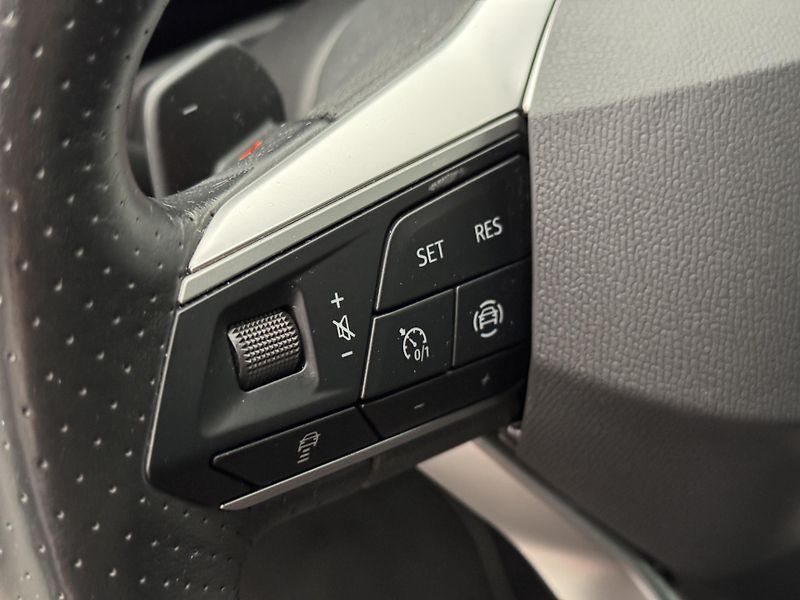 Seat Leon 1.5 TSI 110kW FR CZ - fotka 27 z 52