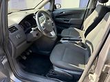 Opel Zafira 1,6 16V 7- místný + pneu  - náhled 10