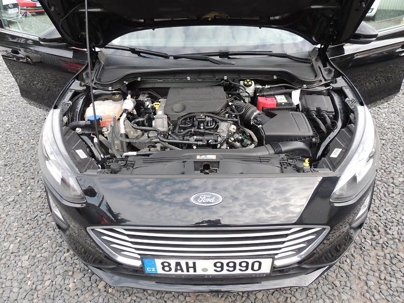 Ford Focus (2020) Combi 1.0i,92kw,ČR,1.majitel - fotka 30 z 42