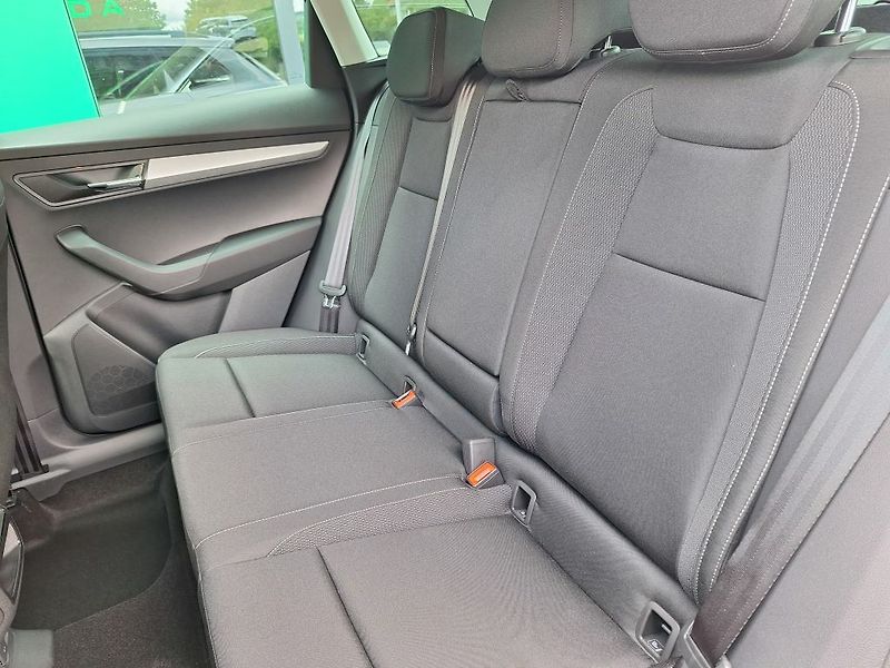 Škoda Karoq Classic 1,5TSI 110kW - fotka 8 z 11