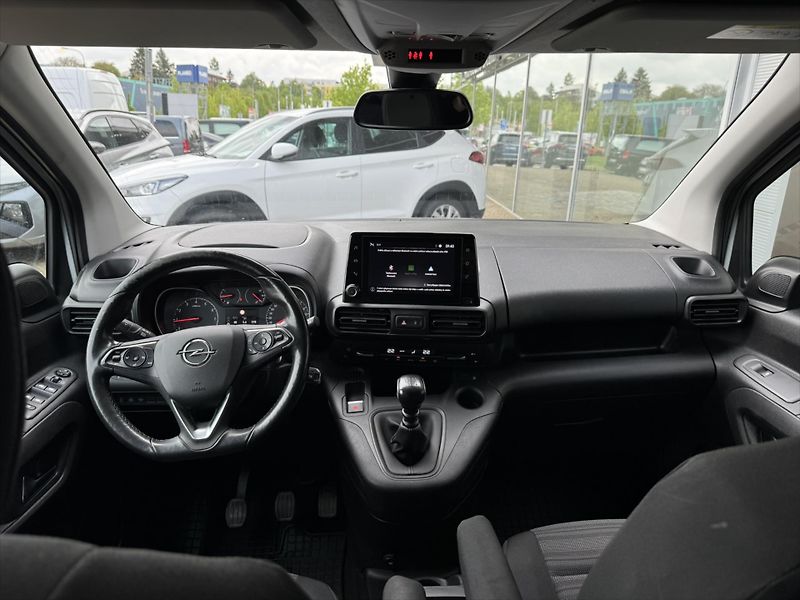 Opel Combo 1,5 TDCi, ELEGANCE, 5 míst - fotka 24 z 25