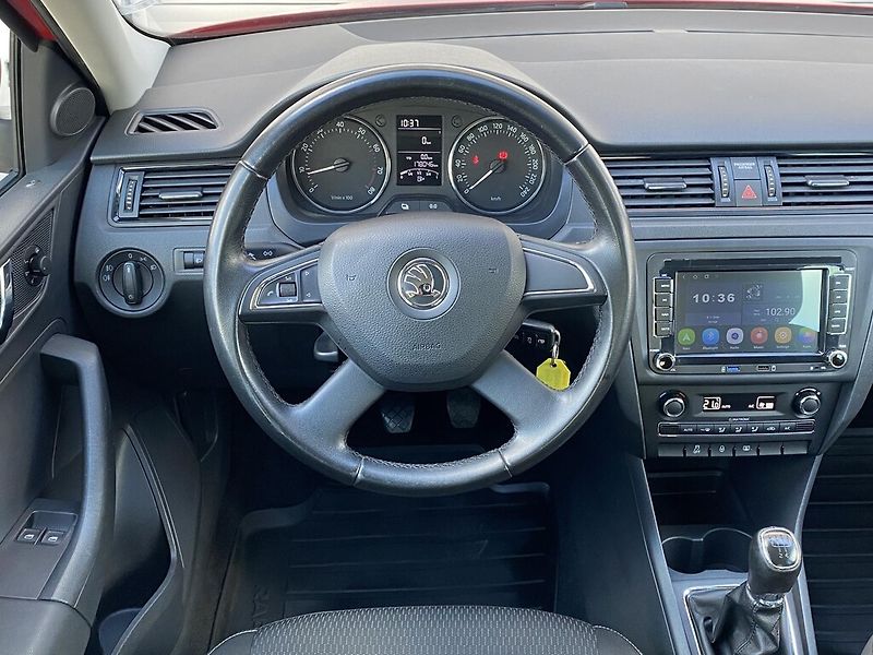 Škoda Rapid 1.2 TSI 63 kW Ambition - fotka 8 z 23