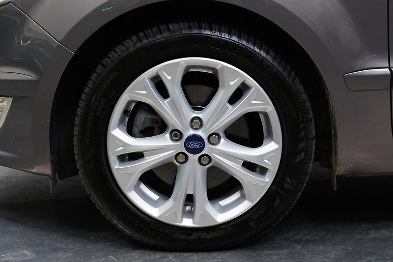 Ford Galaxy - fotka 10 z 26