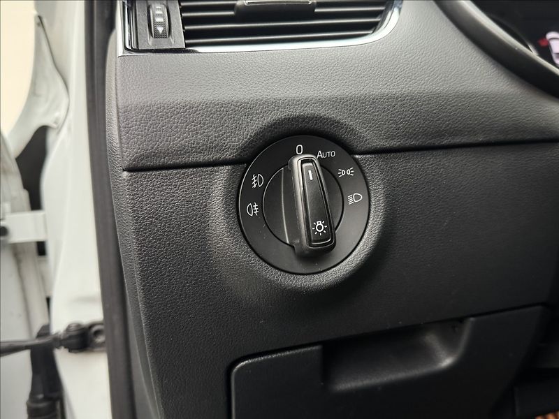 Škoda Octavia 2,0 135kW RS CHALLENGE 1MAJ ČR - fotka 7 z 43