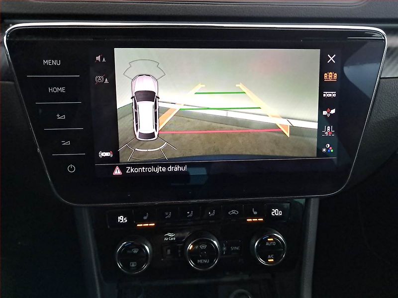 Škoda Superb (2021) Sportline 2.0 TSI - fotka 17 z 24