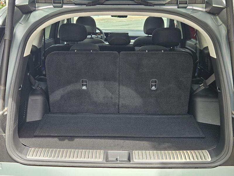 Hyundai Ostatní 110.3 kWh 314kW, 4x4, 1.maj. - fotka 58 z 62