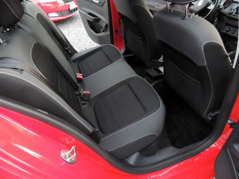 Škoda Fabia (2020) 1.0MPi,44kw,Amb,ČR,1.maj.TZ - fotka 16 z 45