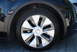 Tesla Model Y LONG RANGE DUAL MOTOR  - náhled 40