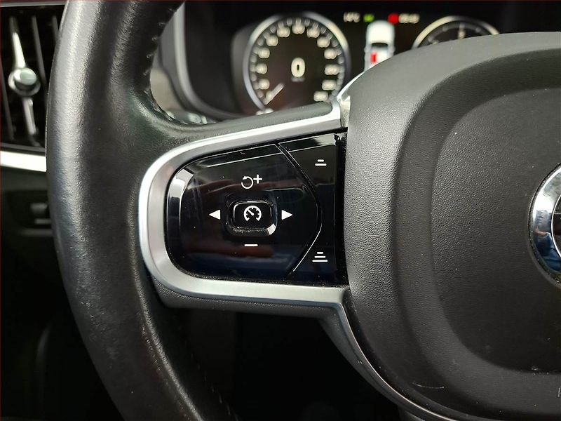 Volvo V90 (2017) Cross Country - fotka 20 z 23