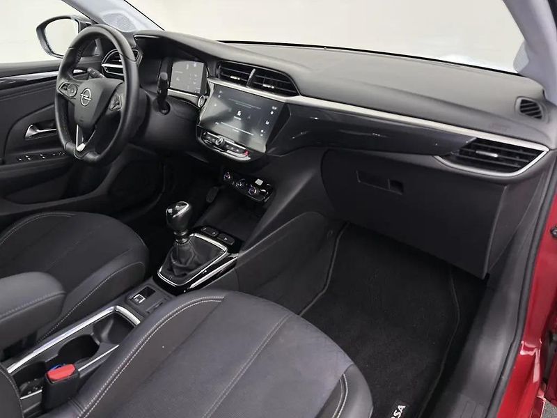 Opel Corsa 1.5D 75kW Elegance DPH 1.Maj - fotka 4 z 11
