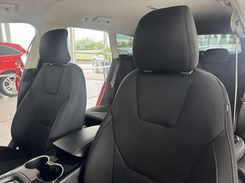 Ford Mondeo 2,0TDCi AUT*Titanium*Tažné - fotka 13 z 33