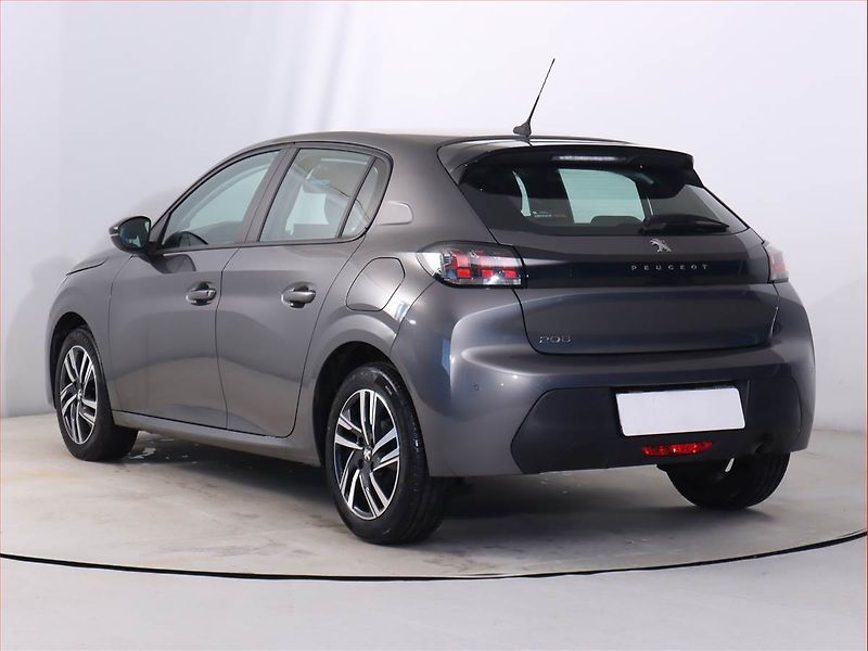 Peugeot 208 (2023) Active 1.2 PureTech - fotka 4 z 19