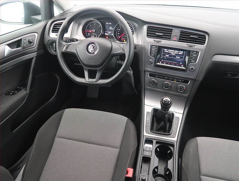 Volkswagen Golf (2014) 1.6 TDI, Serv.kniha, Navi - fotka 7 z 13