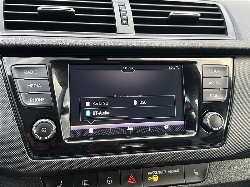 Škoda Fabia 1,0 TSI 95PS  Ambition Top - fotka 33 z 54