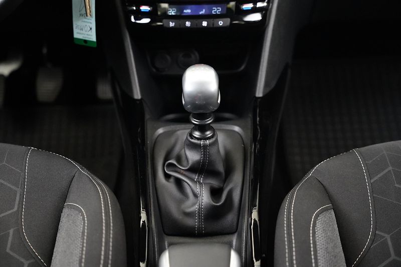 Peugeot 2008 - fotka 22 z 24