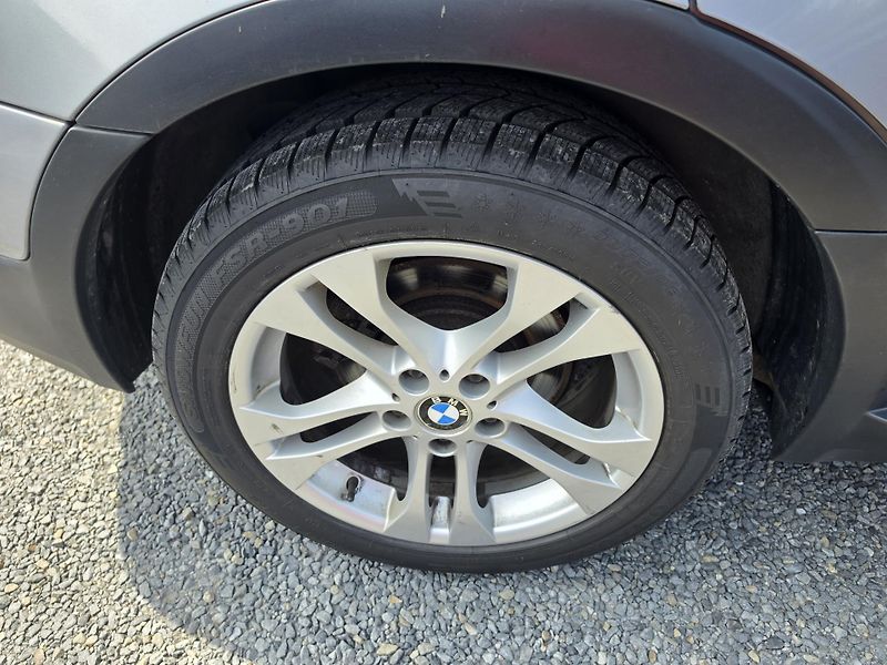 BMW X3 3.0 D Panorama Automat  - fotka 16 z 21