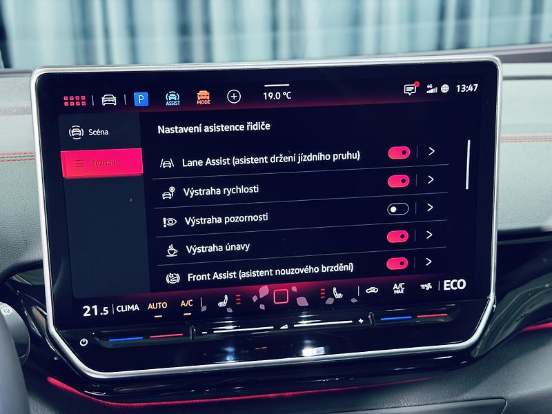 Volkswagen ID.4 (2025) GTX*4M*TAŽNÉ*360*ZÁRUKA*PANO* - fotka 26 z 40