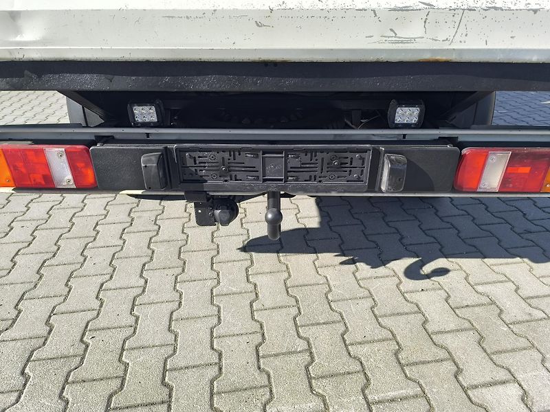 Volkswagen Transporter (2004) 1.9 TDI SERVISNÍ KN.DOL. KM - fotka 7 z 42