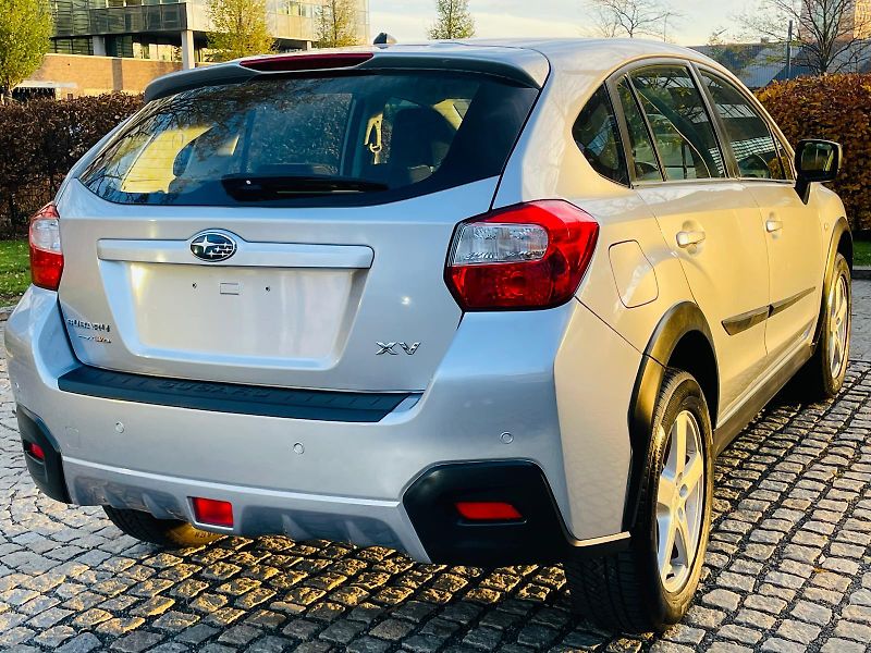 Subaru XV 1.6i 4x4 MAN SENZORY SERVISKA - fotka 12 z 36