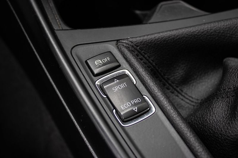 BMW Řada 1 116d, servisované - fotka 20 z 26