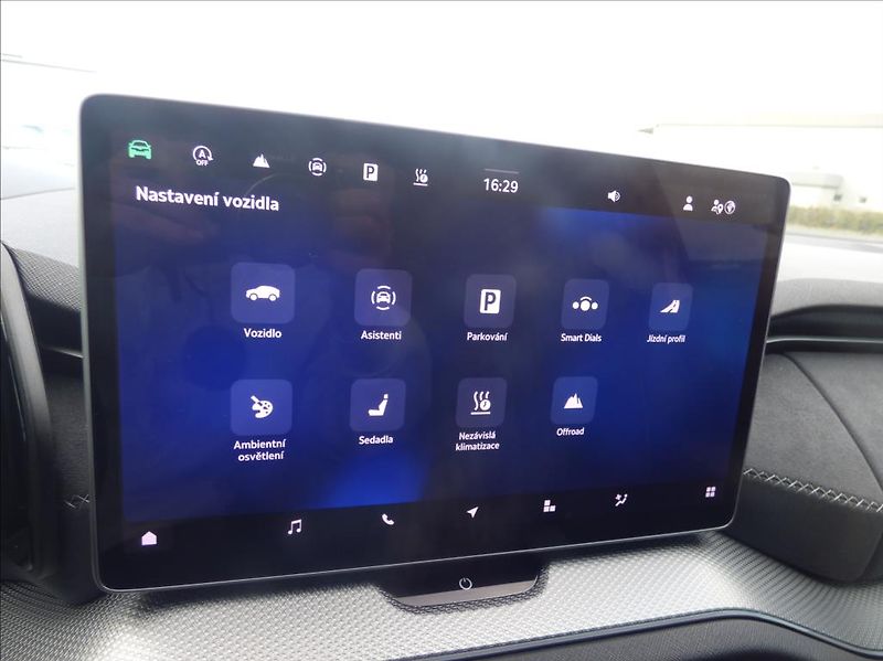 Škoda Kodiaq 2,0 TDI  SportsLine Záruka - fotka 32 z 90