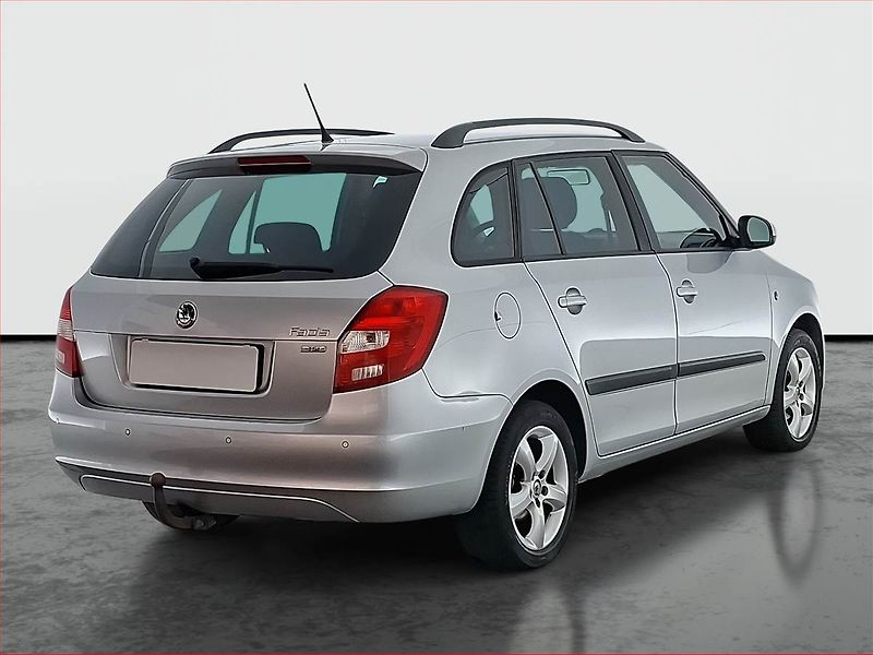 Škoda Fabia (2012) 1.2 TSI, Tempomat - fotka 5 z 16