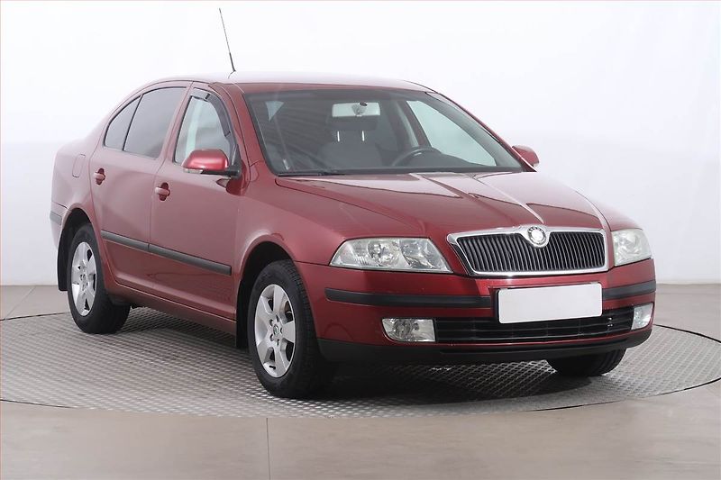 Škoda Octavia (2004) 1.6, Serv.kniha, nová STK - fotografie inzerátu