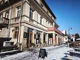V RE: Bistru na člověka dýchne nostalgie z nedávných časů.