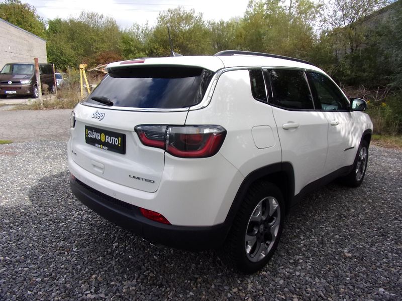 Jeep Compass  2.0M-Jet4X4 LONGITUDE 85000KM - fotka 5 z 26